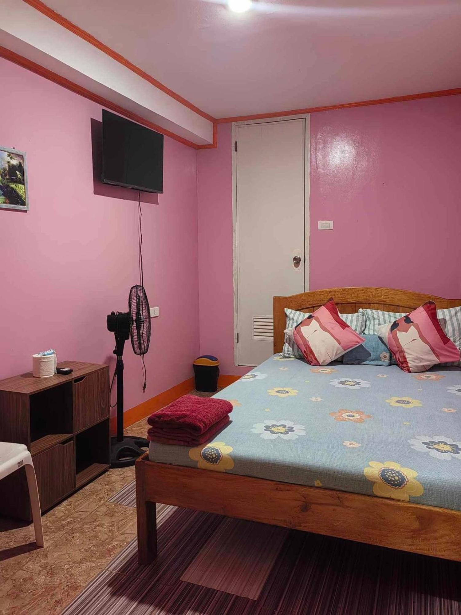 J&J Tourist Inn Bohol Ngoại thất bức ảnh