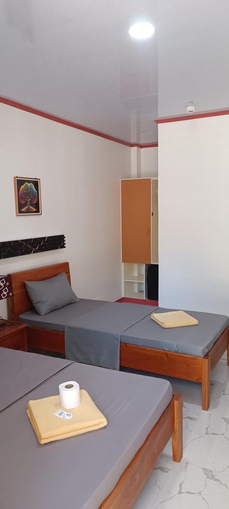 J&J Tourist Inn Bohol Ngoại thất bức ảnh