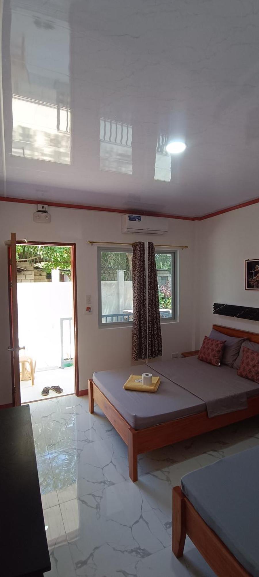 J&J Tourist Inn Bohol Ngoại thất bức ảnh